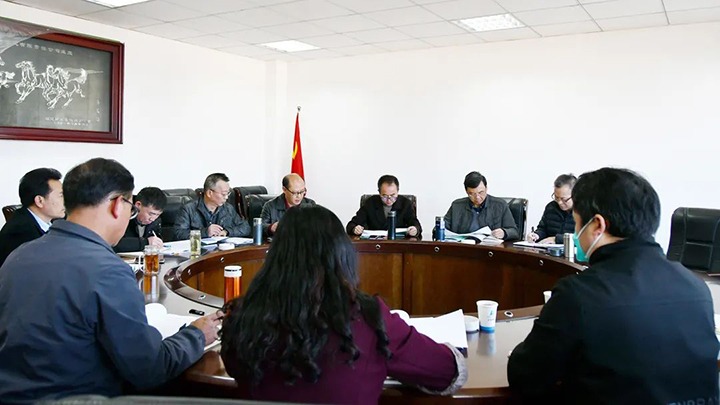 云煤（南宫NG28）集团党委副书记、副董事长、总经理高建嵩一行到云维集团领导年度民主生涯会