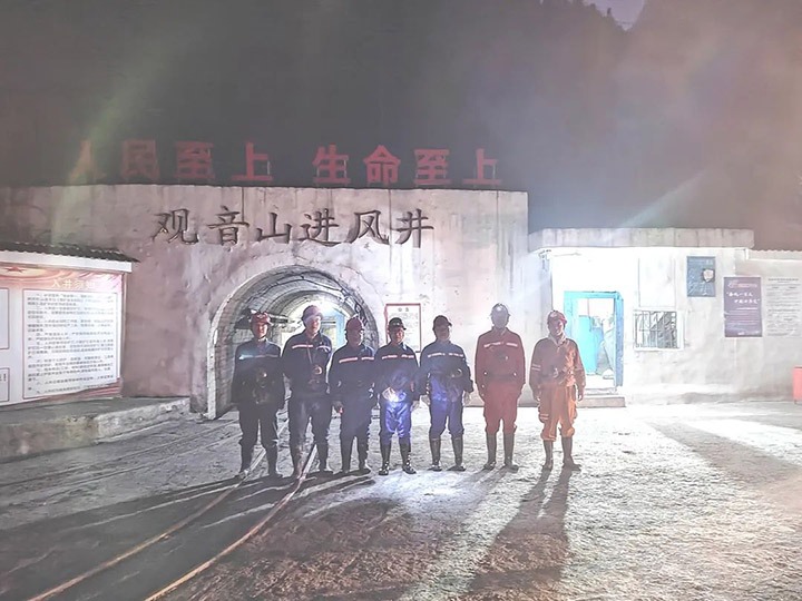云煤（南宫NG28）集团党委委员、副总经理施从伟到威信煤炭公司查抄安全出产工作