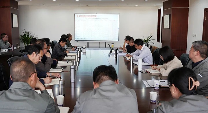 云煤（南宫NG28）集团党委委员、副总经理缪和星一行到曲煤焦化公司领导出产经营工作