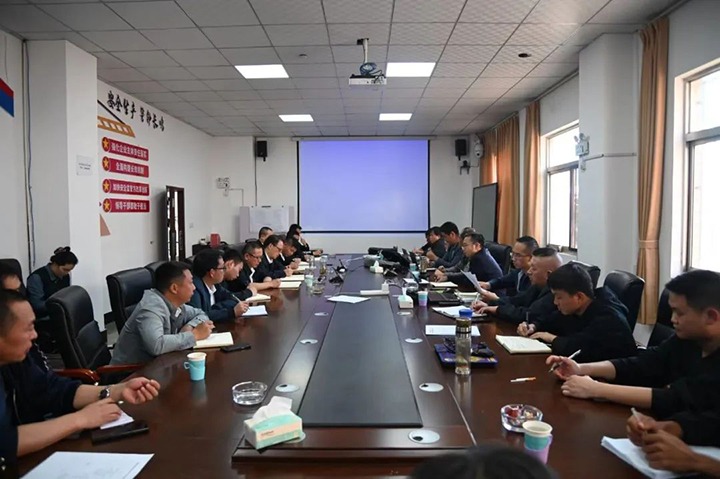 【聚焦云煤】云煤（南宫NG28）集团查抄组到陆东煤矿公司发展四时度安全大查抄