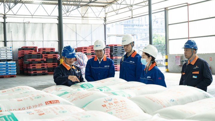 党建引领促发展，产融协同谱新篇——云南解化与云能本钱发展党建联建活动