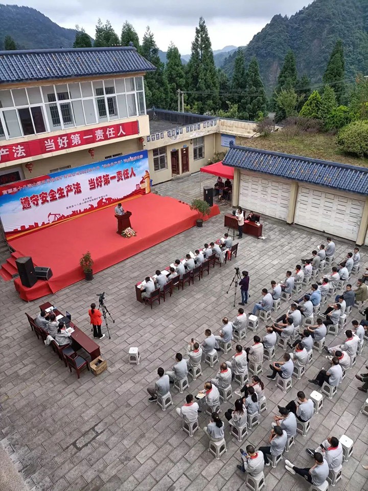 1.jpg 1.jpg