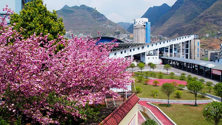 长岭矿区01.jpg 长岭矿区01.jpg